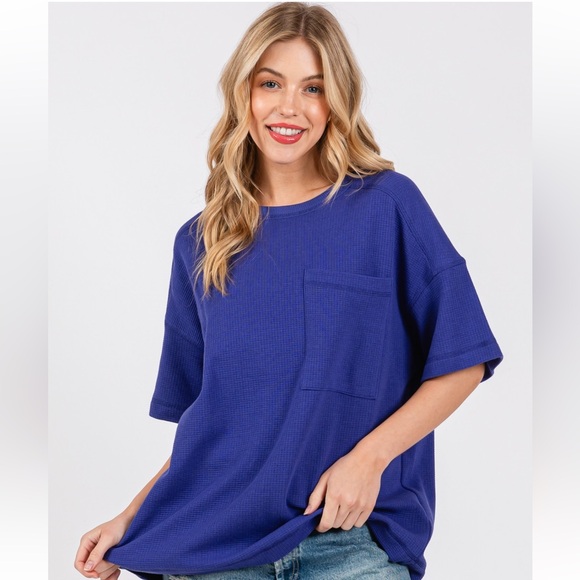 ShopEvelynne Tops - 25 Solid Textured Drop Shoulder Top